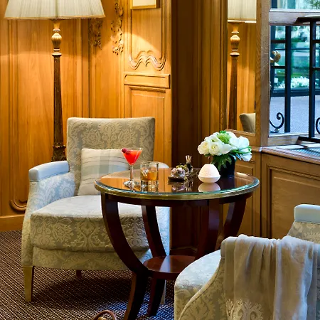 San Regis Hotel