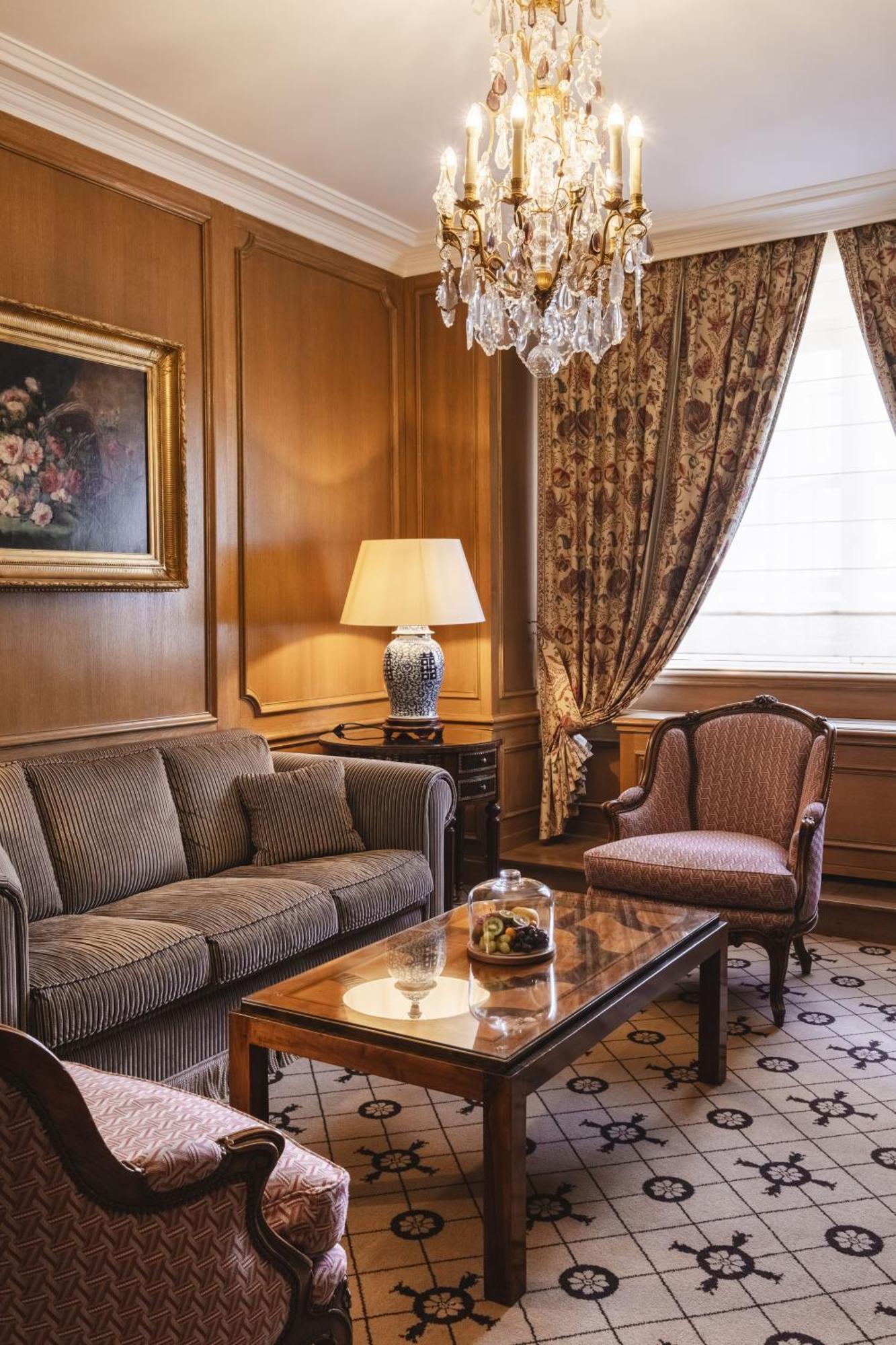 San Regis Hotel 5*