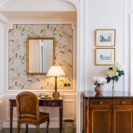 Hotel San Régis 5*